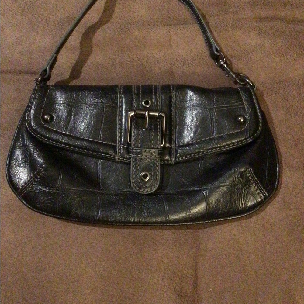 Nine West black clutch